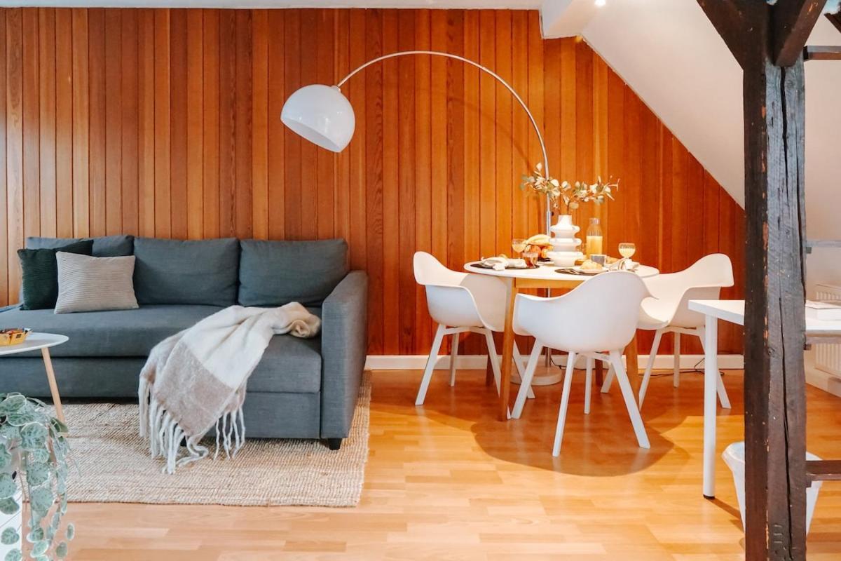 Apartment Rooftop-apartment Zentral Gelegen In Düsseldorf