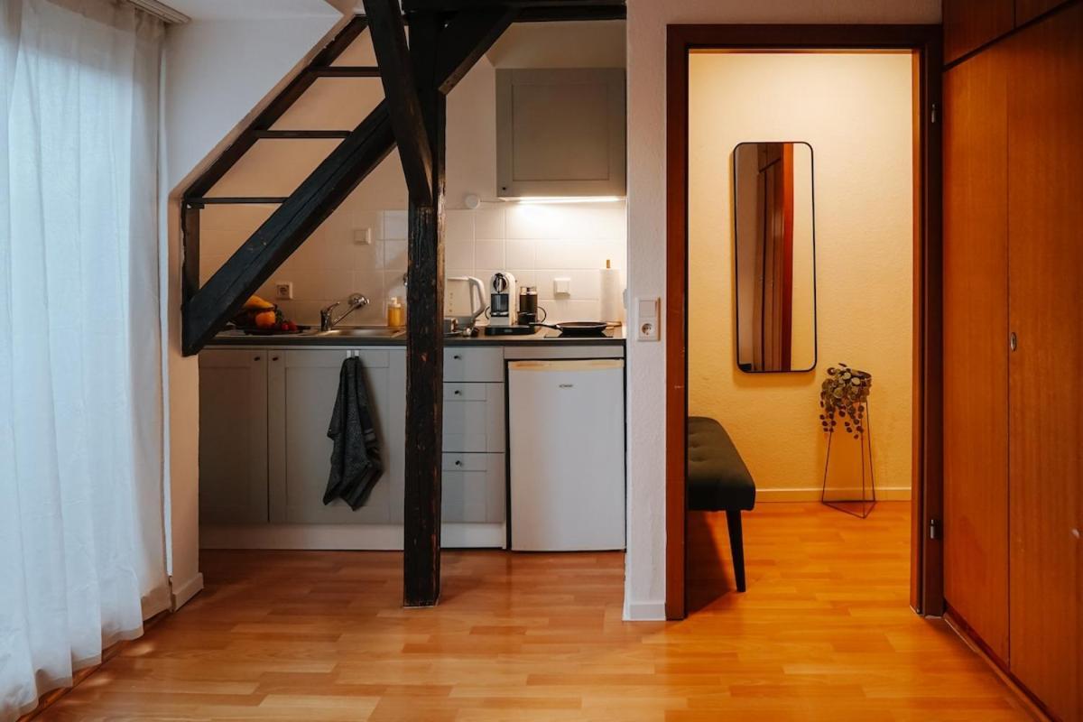 Rooftop-apartment Zentral Gelegen In * Düsseldorf